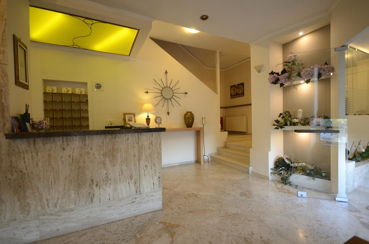 Messini Hotel Zewnętrze zdjęcie